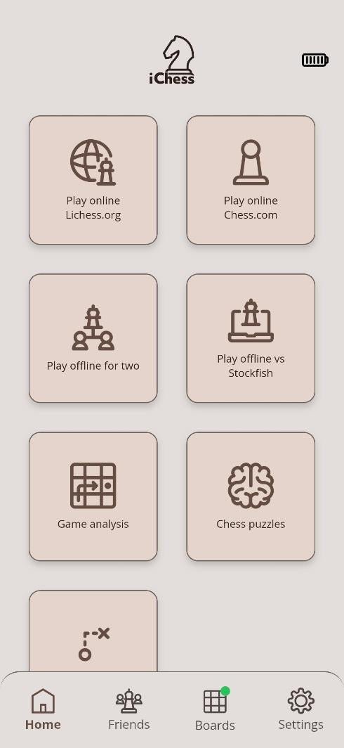 Choose Lichess or Chess.com from the Start screen.