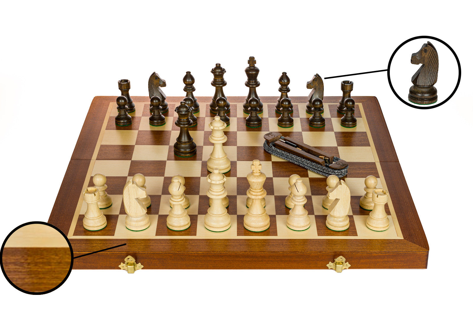 Plain iChessOne board with Timeless pieces