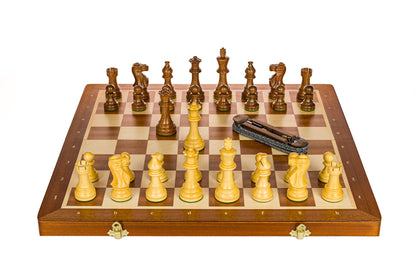 Marked iChessOne board with classic natural pieces